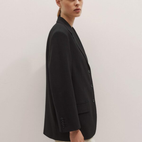 Me + Em Intelligent Oversized Blazer – luxury British Black in Me and Em exclusively at Coveti