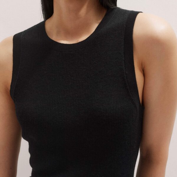 Me and Em Merino Cashmere Barely There Slim Knit Vest – luxury British Black in Me and Em exclusively at Coveti