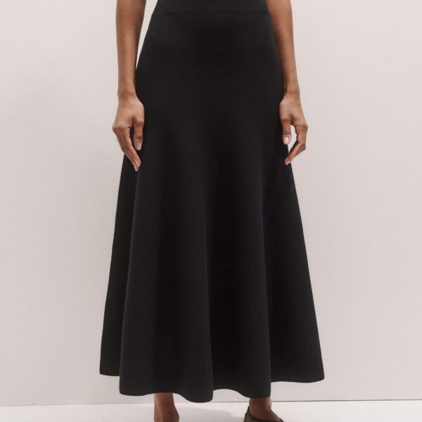 Me + Em Milano Knit Maxi Skirt – luxury British Black in Me and Em exclusively at Coveti