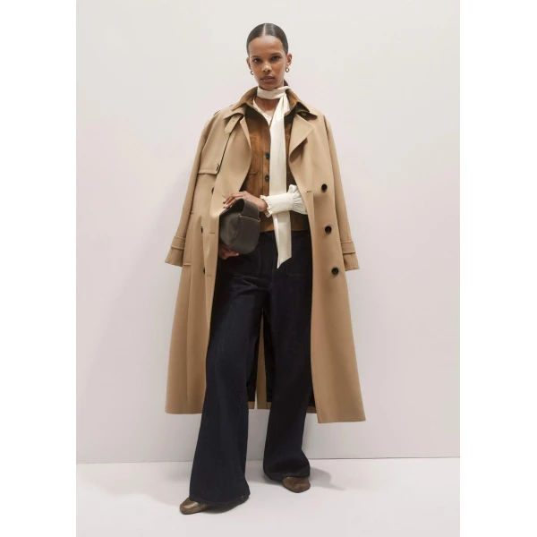 Me and Em Patch Pocket Leg Elongator Jean – luxury British Blue in Me and Em exclusively at Coveti