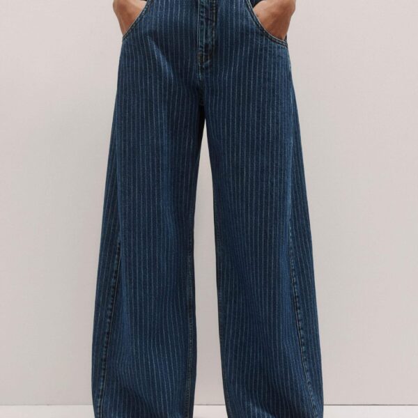 Me + Em Relaxed Stripe Wide-Leg Jean – luxury British Blue in Me and Em exclusively at Coveti