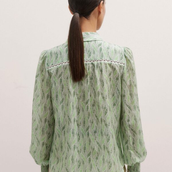 Me + Em Silk Cotton Climbing Feather Print Blouse – luxury British Green in Me and Em exclusively at Coveti