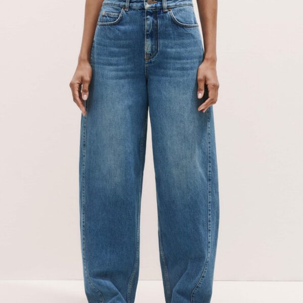 Me and Em Tapered Puddle Jean – luxury British Blue in Me and Em exclusively at Coveti