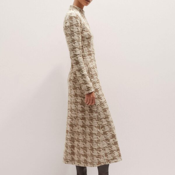 Me + Em Travel Tweed Midi Dress – luxury British Neutrals in Me and Em exclusively at Coveti
