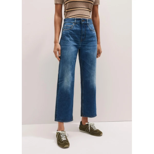 Me + Em Two-Tone Straight Crop Jean – luxury British Blue in Me and Em exclusively at Coveti
