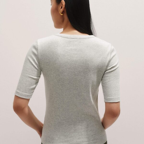 Me and Em Ultimate Rib Sweater Tee – luxury British Gray in Me and Em exclusively at Coveti