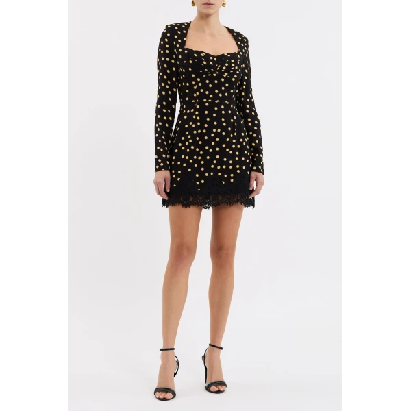 tailored from viscose crepe. Featuring a sweetheart neckline