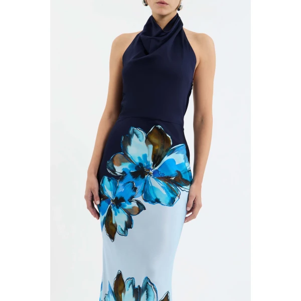 this maxi dress is perfect for your next special event.