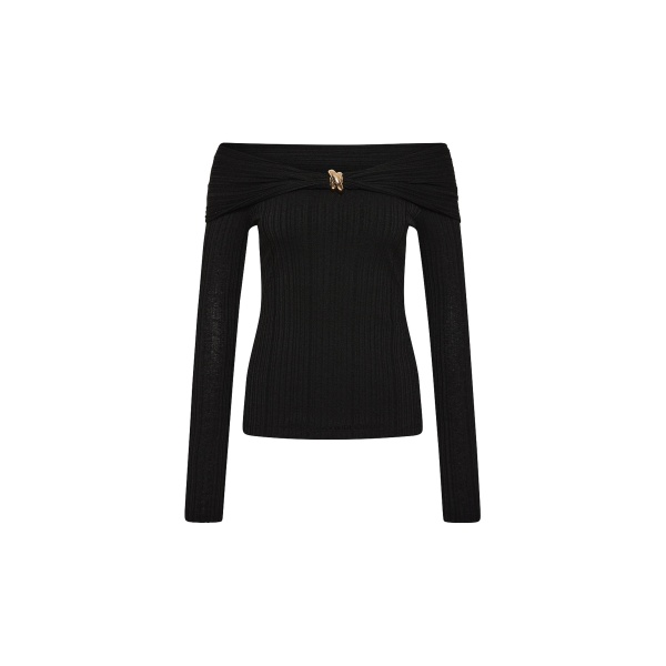 Rebecca Vallance Black Tops The Attie Top in black is a versatile wardrobe staple designed to elevate your everyday styling. Featuring an elegant bardot neckline
