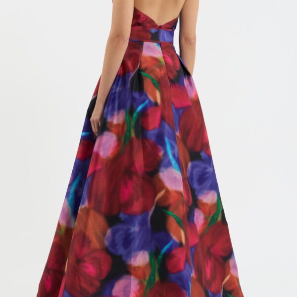 the circular skirt forms a graceful silhouette