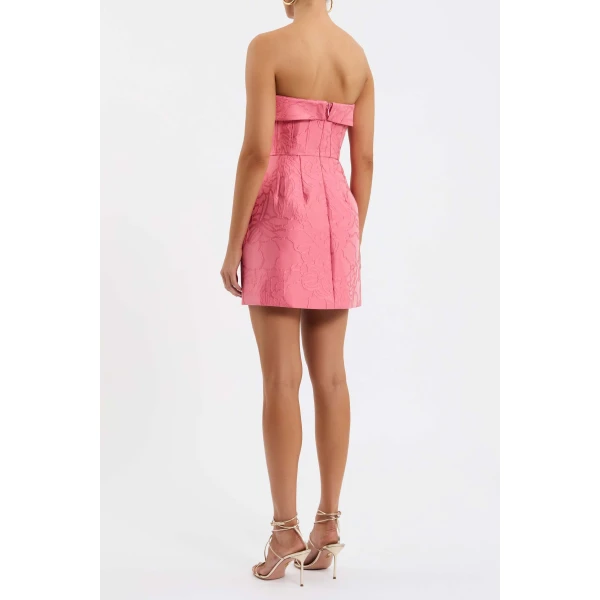 while the tulip mini skirt adds a polished finish. Fully lined for comfort and secured with an invisible zip fastening at the back