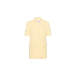 Rebecca Vallance Yellow Jackets The Rowan Blazer seamlessly harmonises timeless sophistication and modern style in a soft butter-yellow hue. Its oversized boxy silhouette and single-breasted design shape a flattering fit