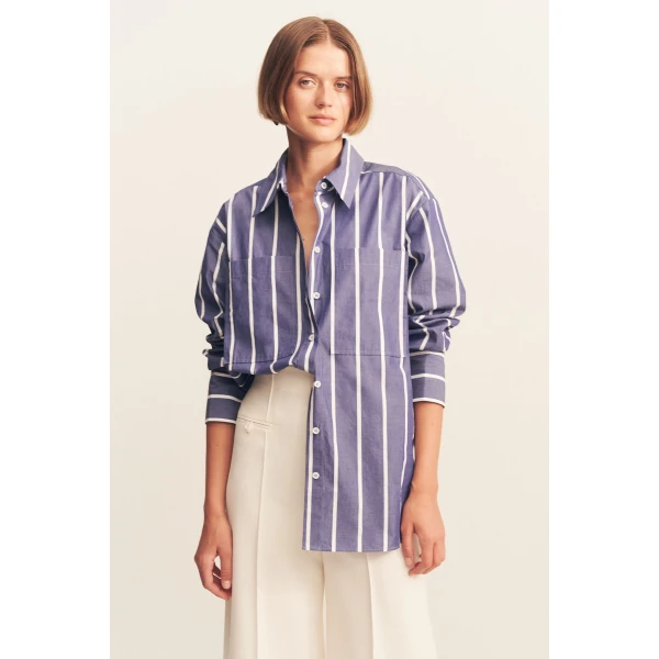 Long sleeve shirt in chambray blanc in a premium striped cotton.