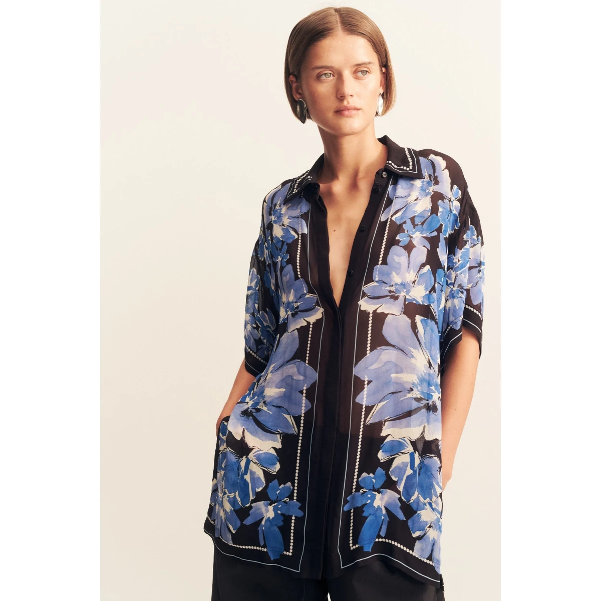 Short sleeve shirt in the Bluewing Mosaic print in a light weight semi-sheer georgette.