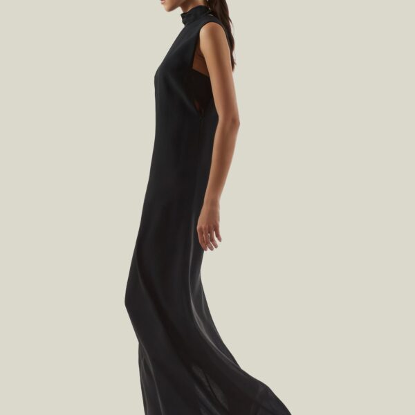 carpet Taller Marmo gown with feather detail – Coveti