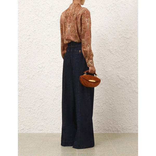 available now at Coveti.