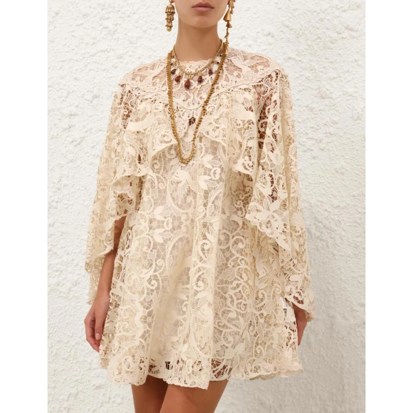 available now at Coveti.