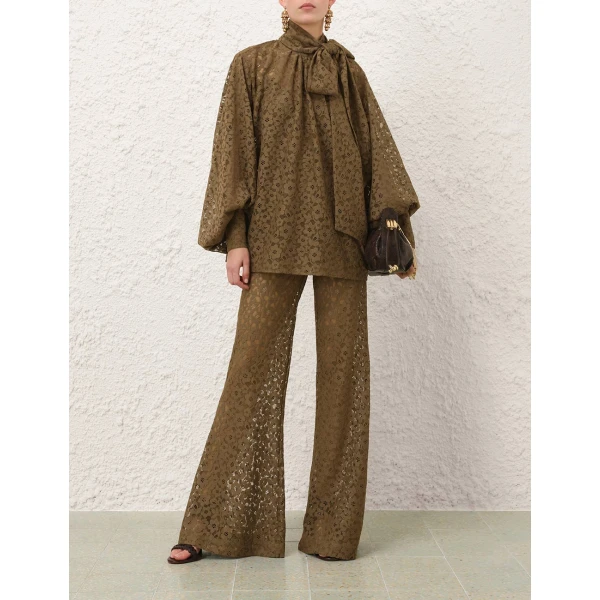 available now at Coveti.
