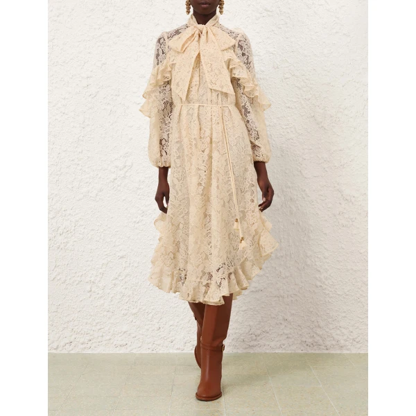 available now at Coveti.