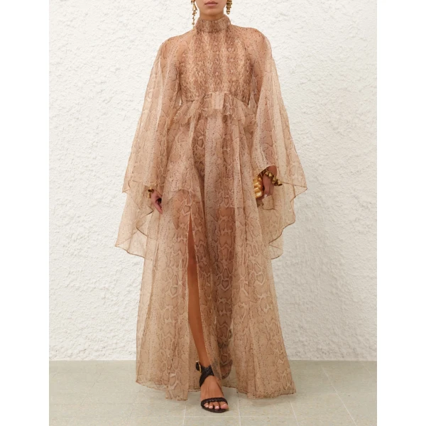 available now at Coveti.