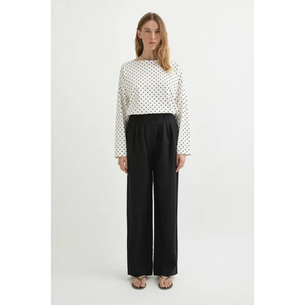 Posse Louis Trouser - Black – sustainable Pants in Black from Australian designer at Coveti.