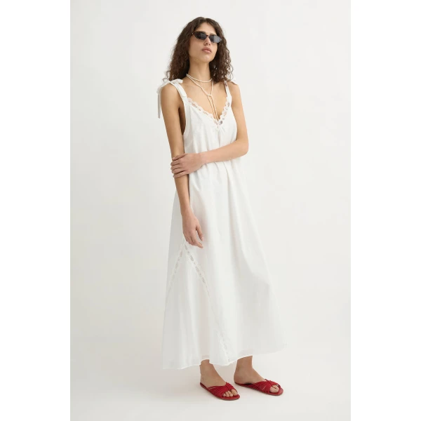 Posse Marilyn Shift Dress - Vintage White – sustainable Dresses in White from Australian designer at Coveti.