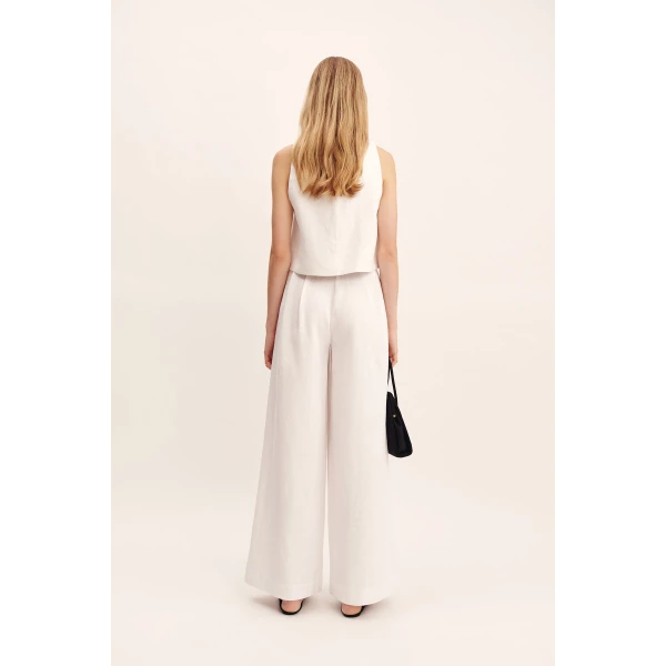 Posse Poppy Top - Ivory – sustainable Tops in Ivory from Australian designer at Coveti.