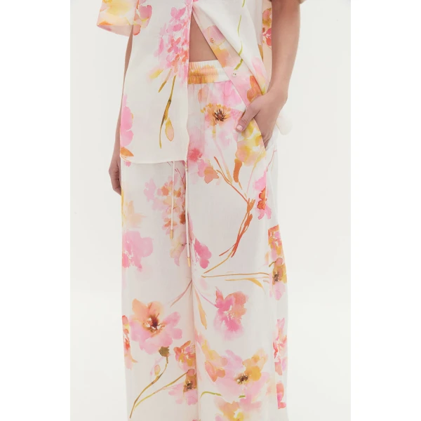 Dreamscape Pintucked Pant