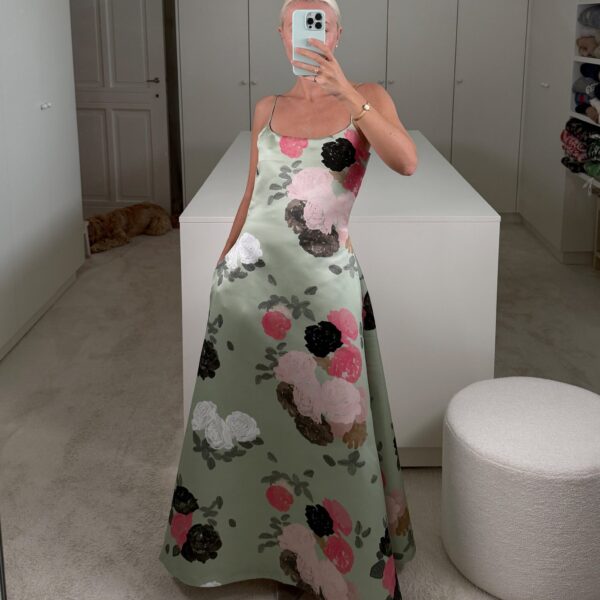 Bernadette dresses