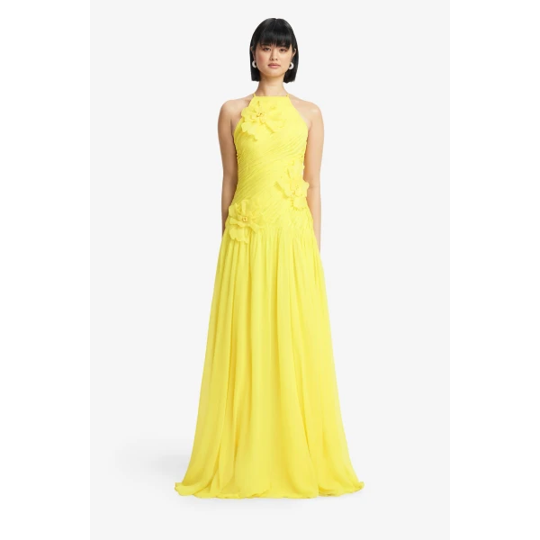 Square neckline