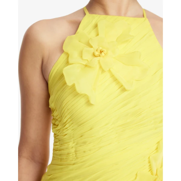 Invisible side zip closure