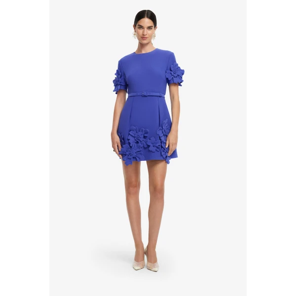 Short 3D floral applique sleeve