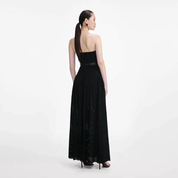 Elevate your elegance in this Self Portrait Dresses Maxi Dress from the 2025 resort wear edit
