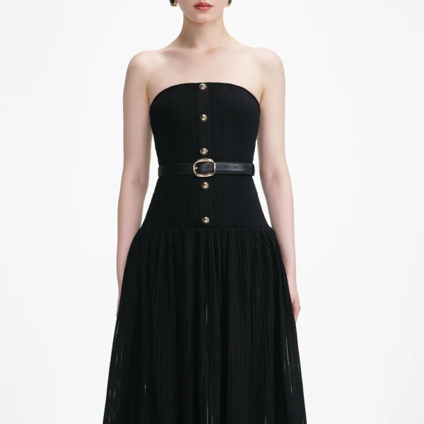 available now at Coveti.