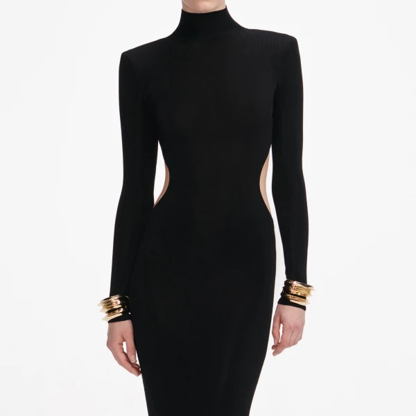 available now at Coveti.