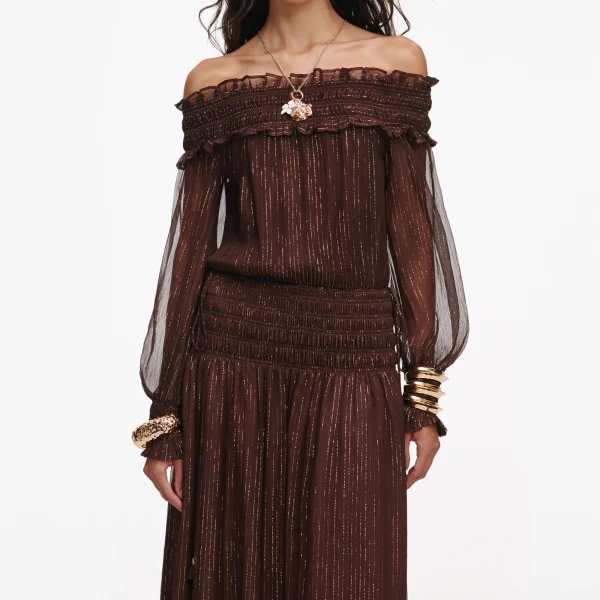 available now at Coveti.