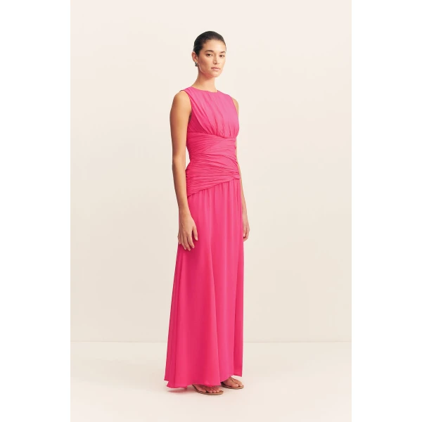 Side split maxi dress in fuchsia in a semi-sheer georgette.