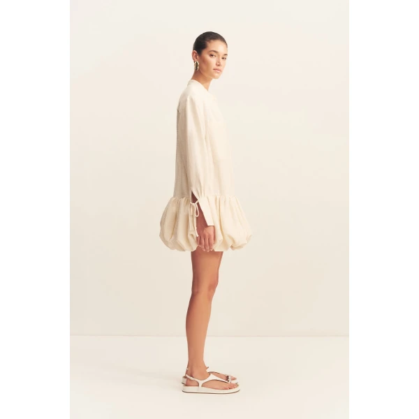 Bubble hem shirt mini dress in resin in a textured rib linen blend.
