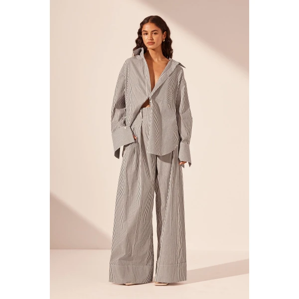 Oversized shirt in the exclusive Jayde stripe in a soft cotton shirting.
