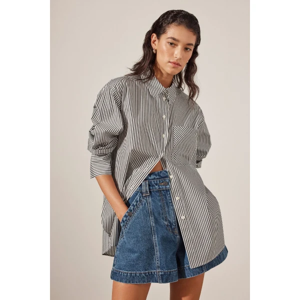 Oversized shirt in the exclusive Jayde stripe in a soft cotton shirting.