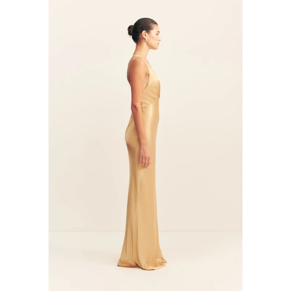 Plunged cross back maxi dress in Taffy in a LENZING ECOVERO with luxurious satin finish.