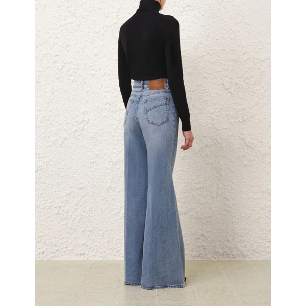 available now at Coveti.