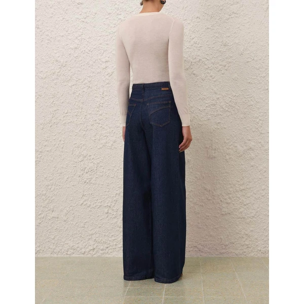 available now at Coveti.
