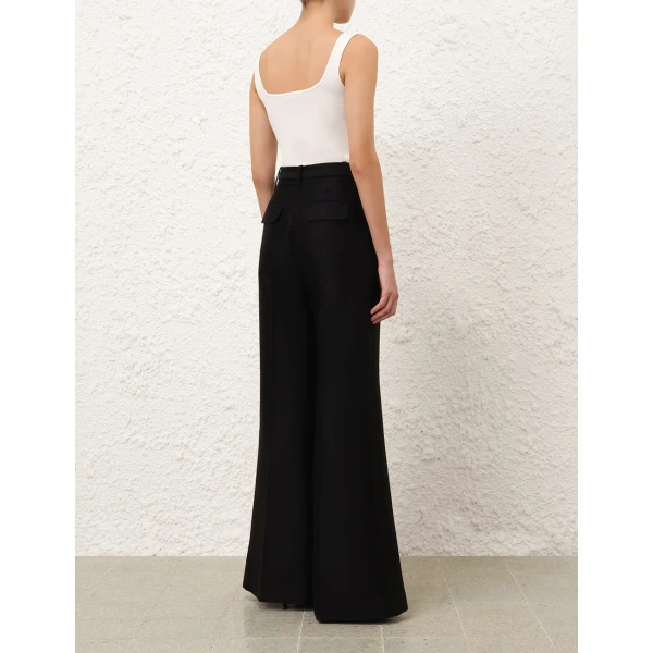 available now at Coveti.