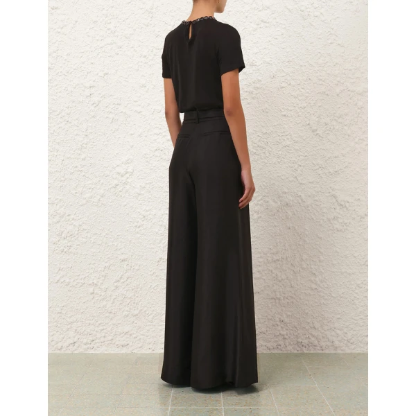 available now at Coveti.