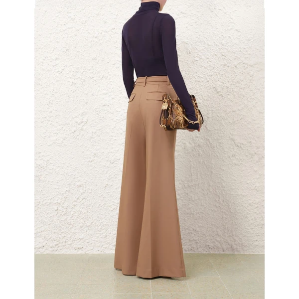 available now at Coveti.