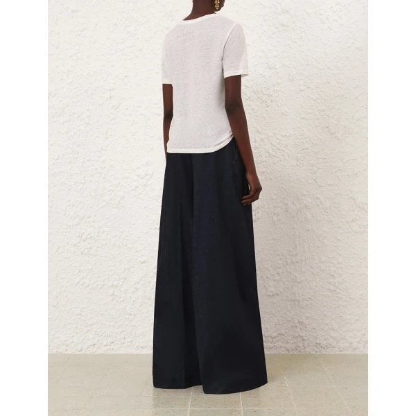 available now at Coveti.