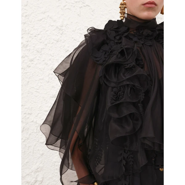available now at Coveti.