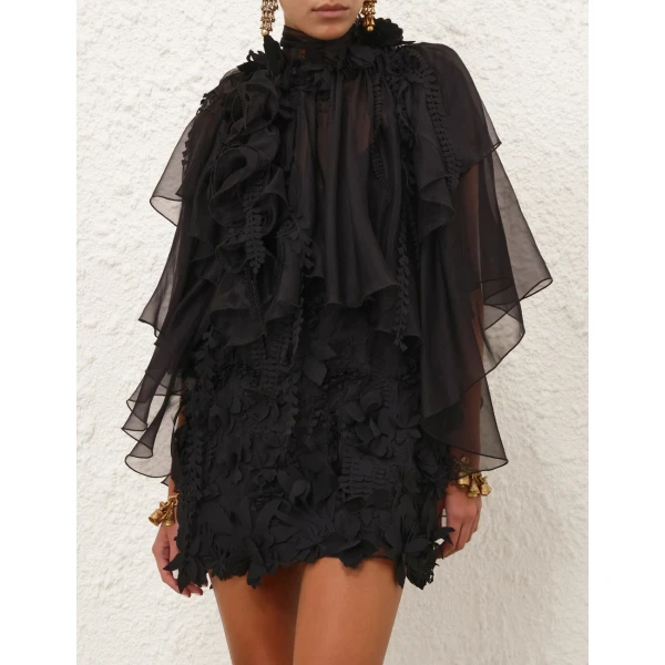 available now at Coveti.
