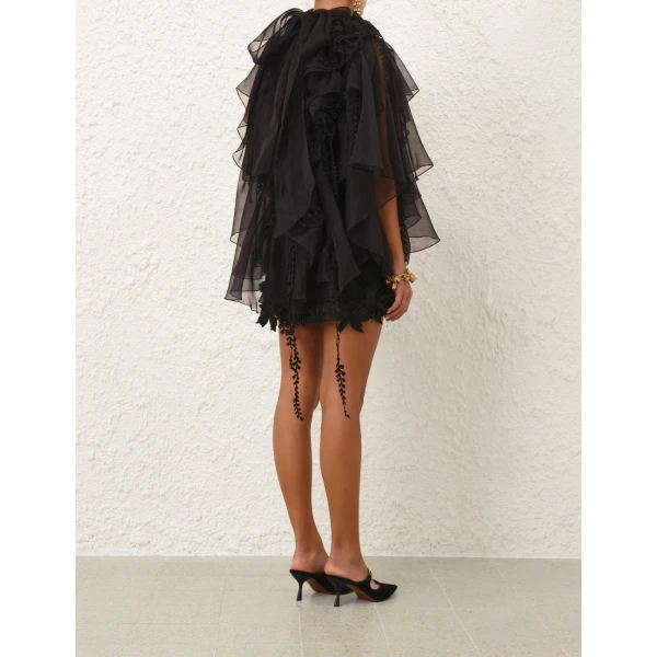 available now at Coveti.